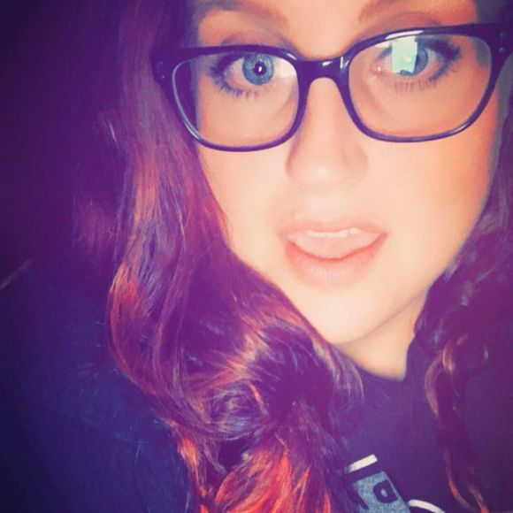 Meet your Posher, Irene - Picture 1 of 1